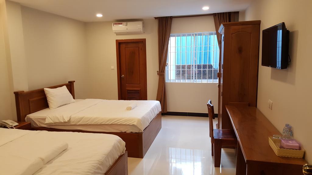 Regal Home Guesthouse Phnom Penh Exterior photo
