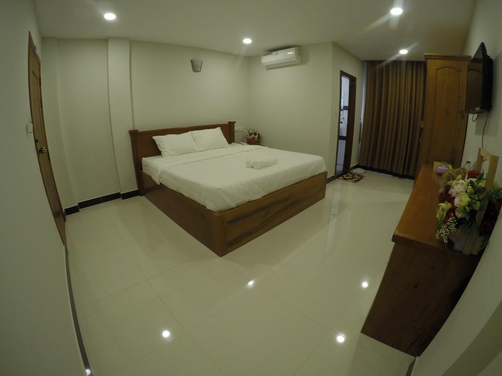 Regal Home Guesthouse Phnom Penh Exterior photo