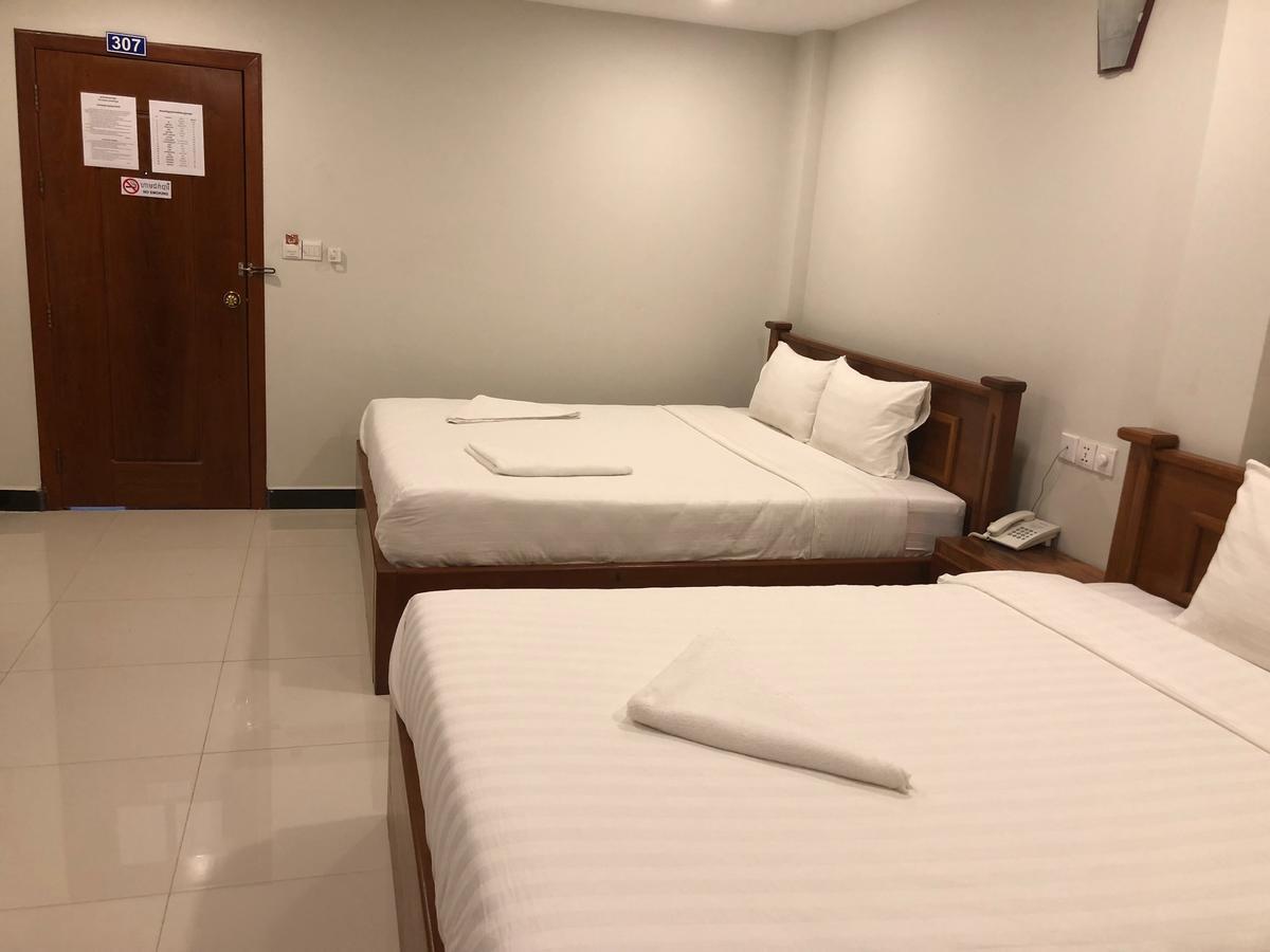 Regal Home Guesthouse Phnom Penh Exterior photo
